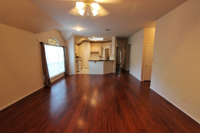 Living Room - 15618 Poynette Pl