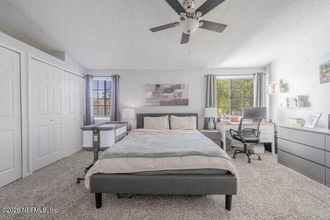 Building Photo - 127 Sand Castle Way