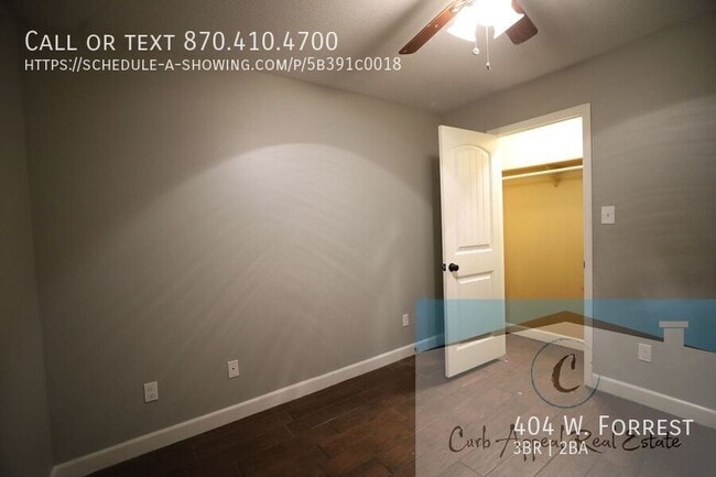 Building Photo - 404 W. Forrest-