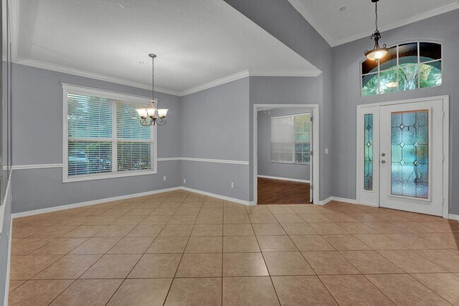 Building Photo - 10029 Silk Grass Dr