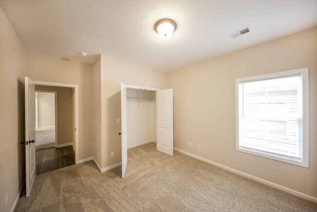 Building Photo - 595 Kincaid Cove Ln