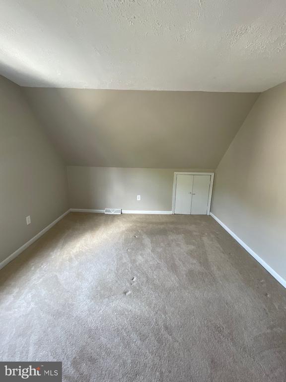 Building Photo - 6344 Piney Ridge Dr