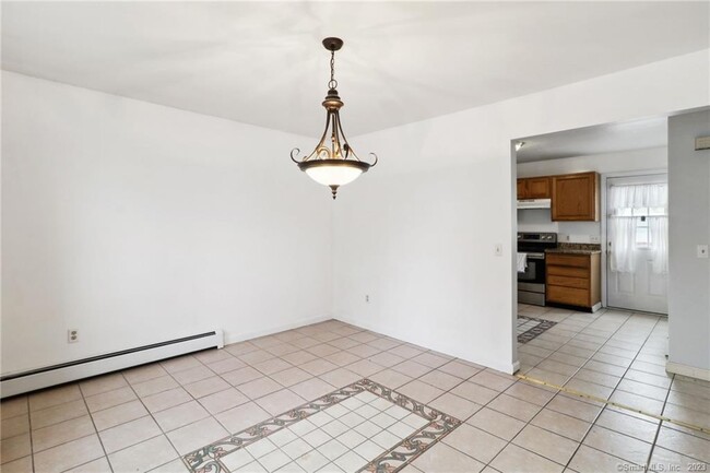 Building Photo - 43 W Elderkin Ave