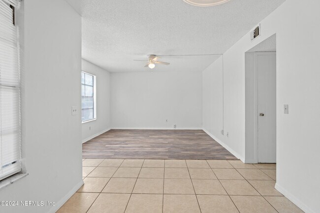 Building Photo - 476 Lombard St