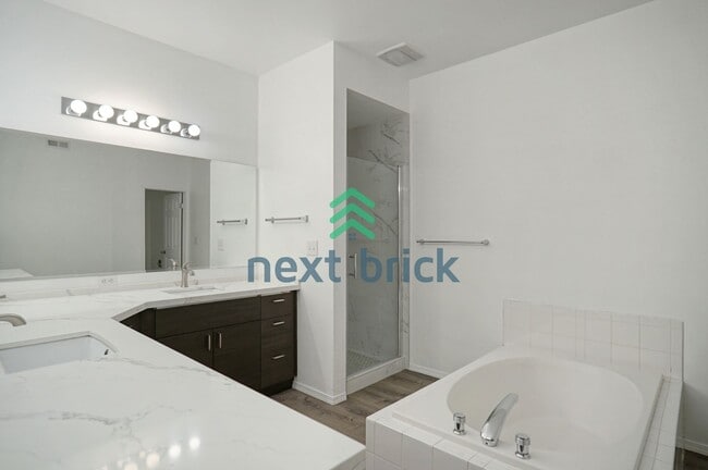 Building Photo - Beautiful home with 3 beds, 2.5 baths for rent