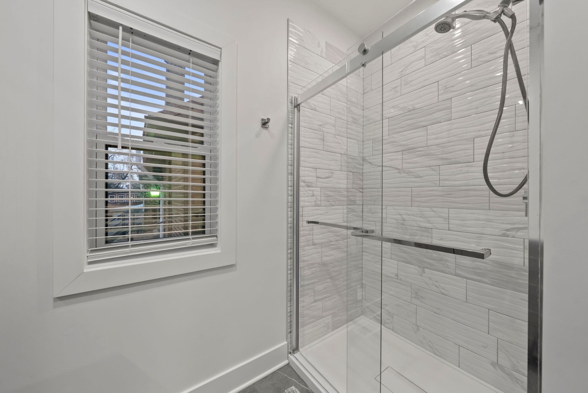 Building Photo - 1205 Hamlet St