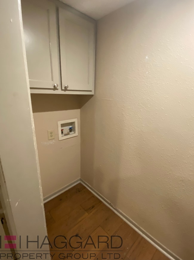 Building Photo - Move in Ready Duplex in Frisco!