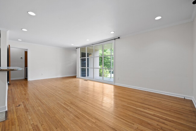 Open Concept Living/Dining/Kitchen - 3291 Van Buren St