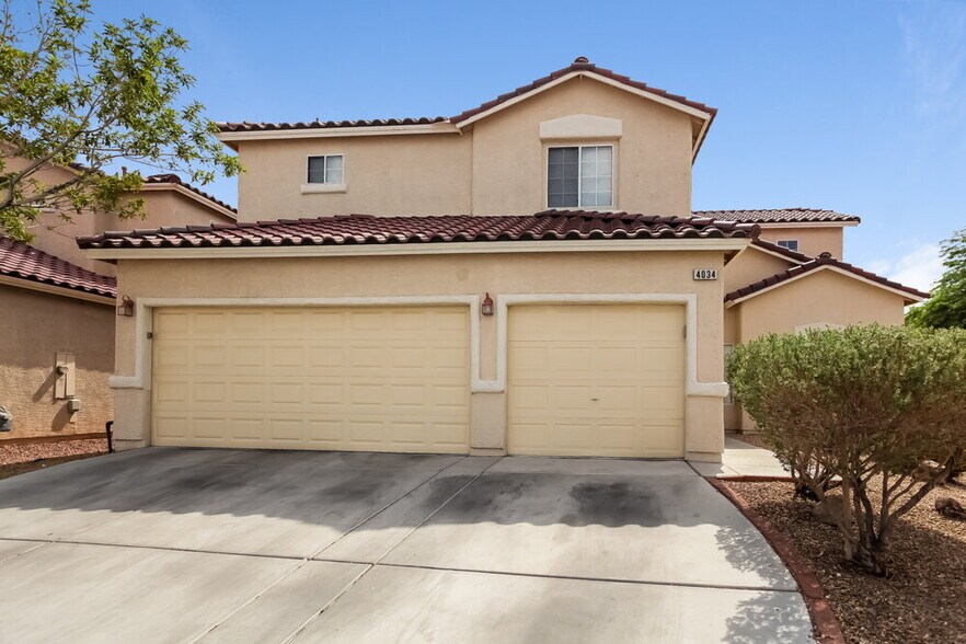 Primary Photo - 4034 Warren Rock St