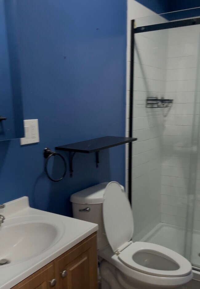 Building Photo - 73 Richfield St