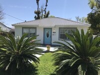 Building Photo - 818 Mccune Ct