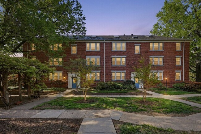 Building Photo - 525 Bashford Ln