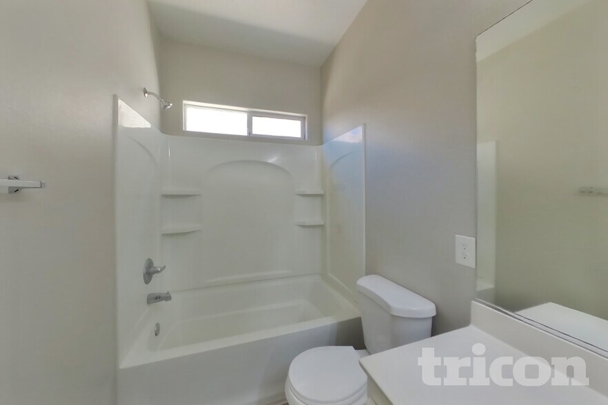 Building Photo - 8737 Dodds Canyon St