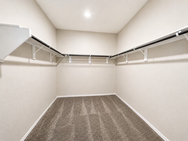 Building Photo - 13821 Rock Island Trl