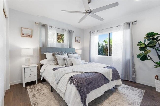 Building Photo - 5447 Soledad Rd