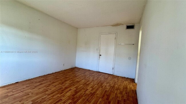 Building Photo - 2901 NW 47th Terrace