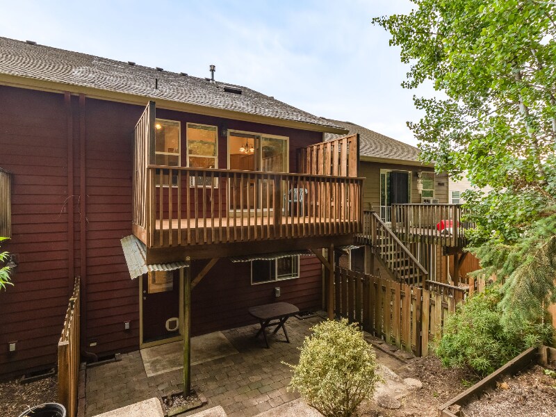 Building Photo - 503 NW Cypress St