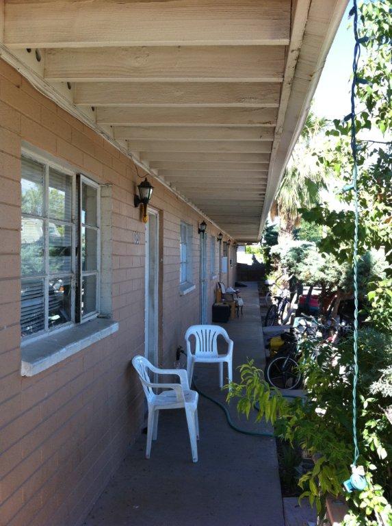  - 1019 E Tempe Dr