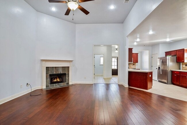 Building Photo - Looking for one-level living in one of Chelsea’s most-loved communities!