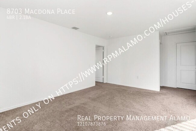 Building Photo - 8703 Macdona Pl