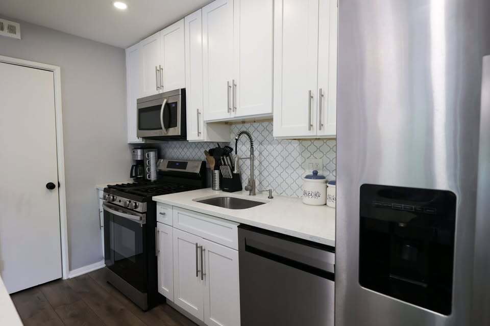 Building Photo - 2912 Kings Chapel Rd