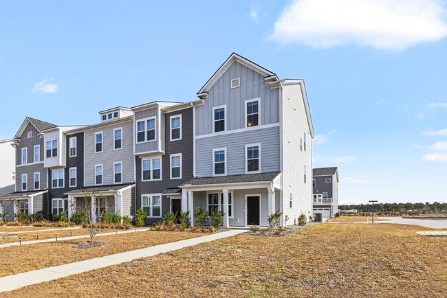 Building Photo - 801 Recess Pt Dr