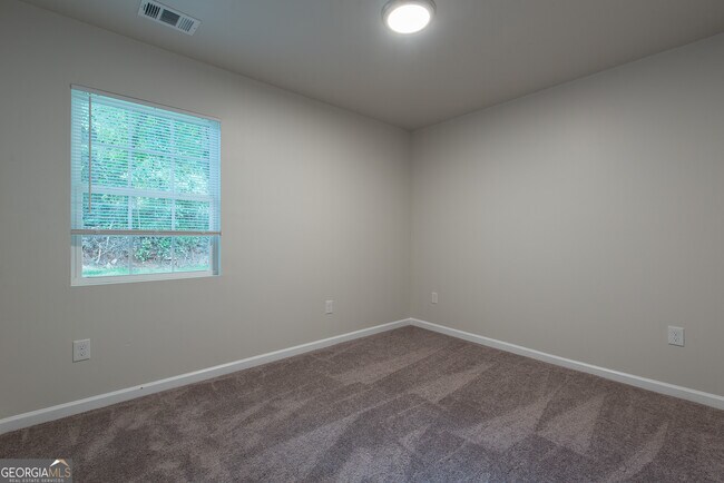 Building Photo - 5461 Brisbane Ct