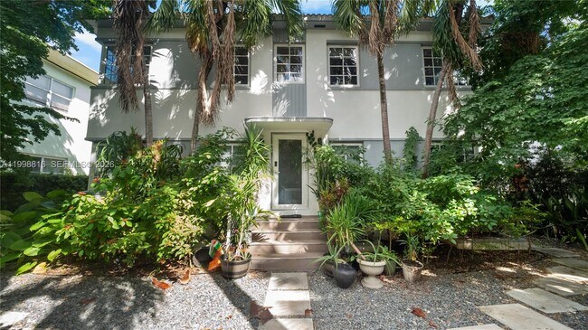 Building Photo - 645 Michigan Ave