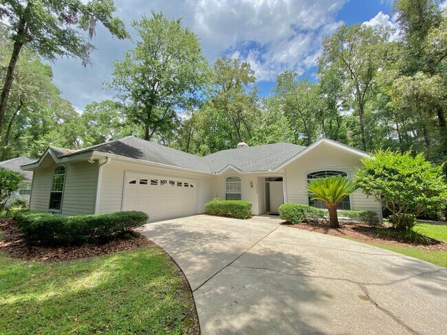 Building Photo - Renovated Haile Plantation Home – Move-In ...