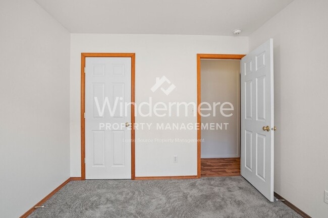 Building Photo - *Coming Soon* 3 Bedroom 2 Bath Home In North Spokane