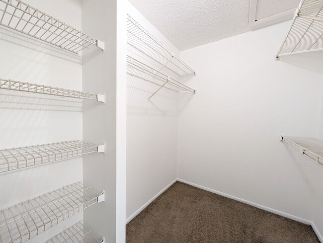 Building Photo - Charming 1 Bedroom / 1 Bathroom Condo – Pompano Beach