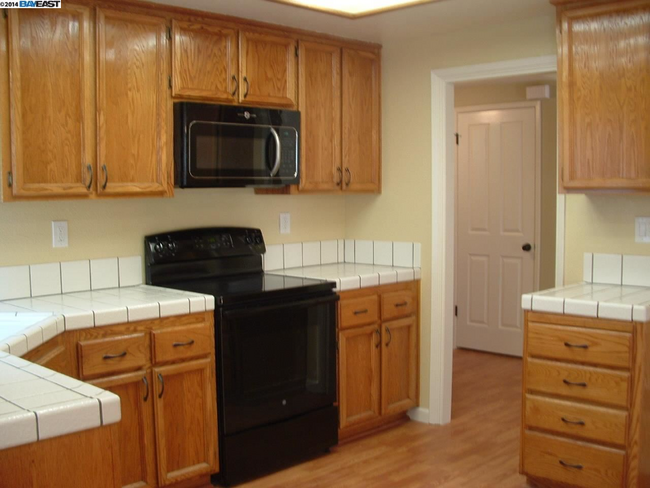 Building Photo - 175 Pelican Loop