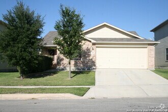 Building Photo - 136 Rattlesnake Way