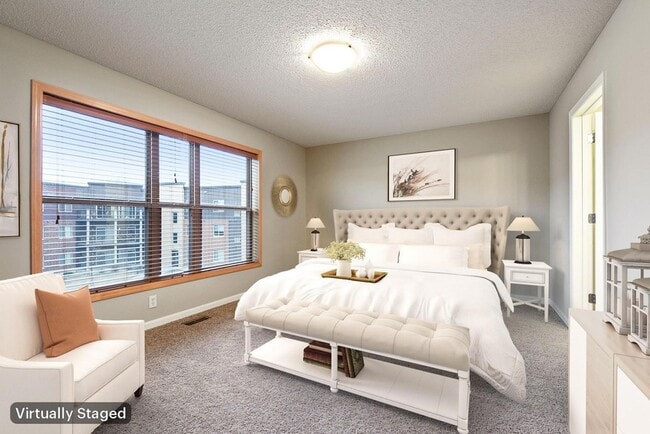 Building Photo - 737 Victoria Street S