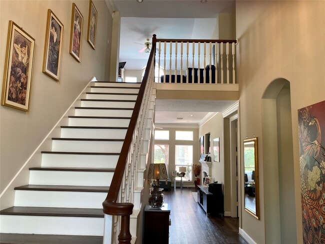 Building Photo - 12910 Watermist