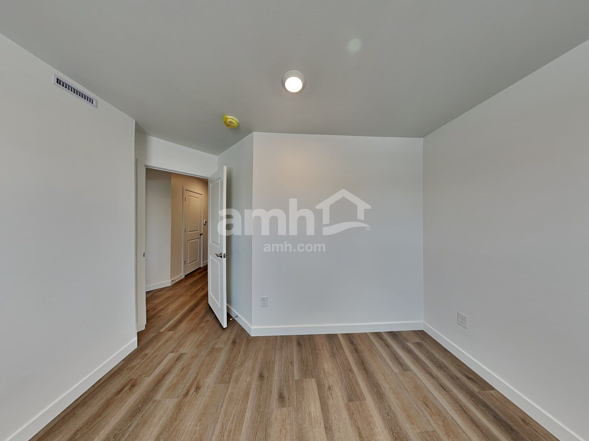 Building Photo - 6525 E Paseo Baranda