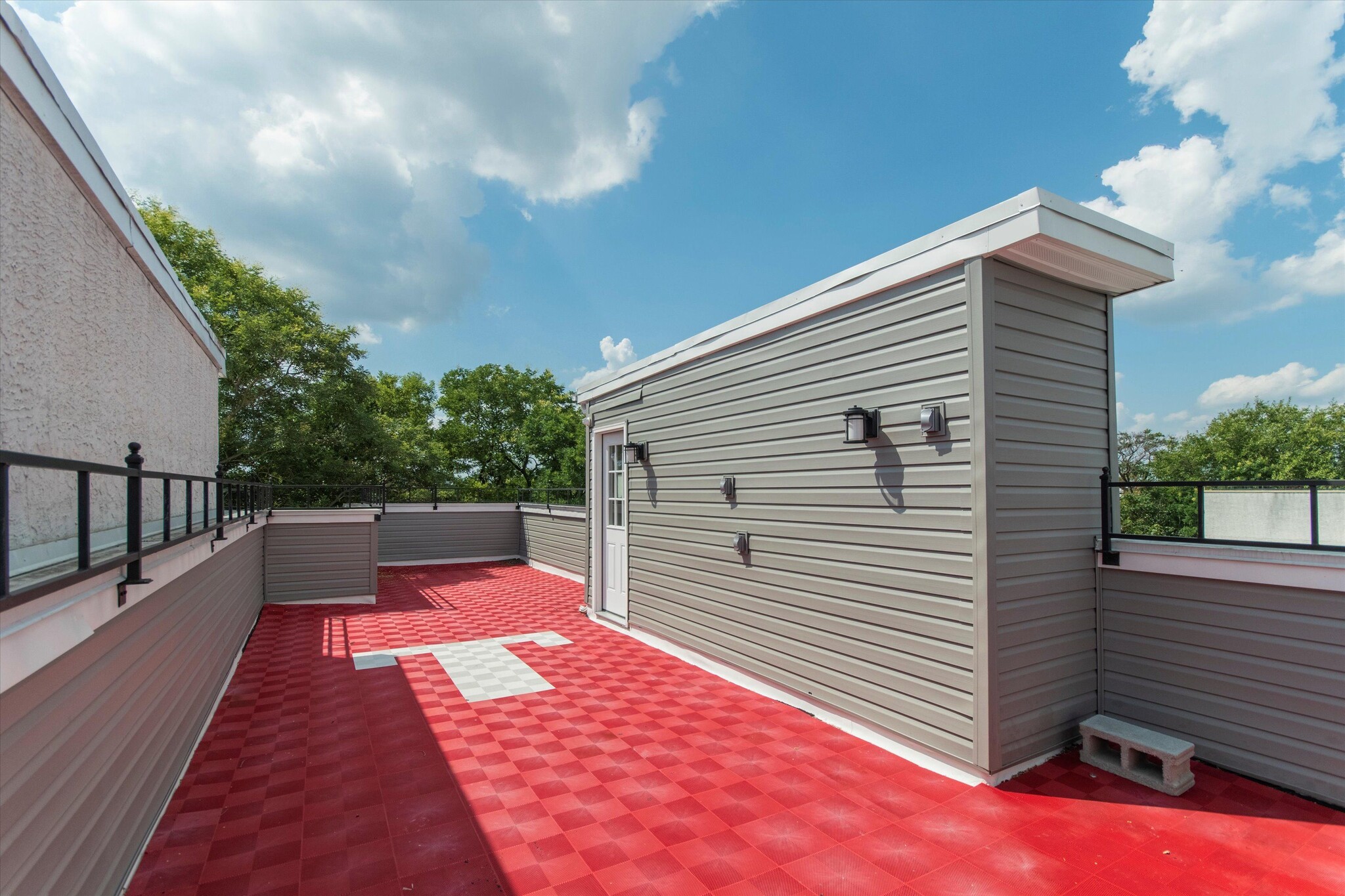 Building Photo - 1928 N Gratz St