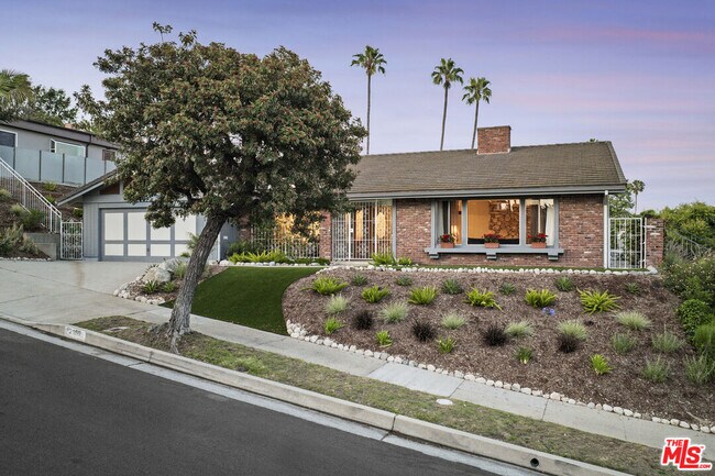 Building Photo - 2160 Winona Blvd