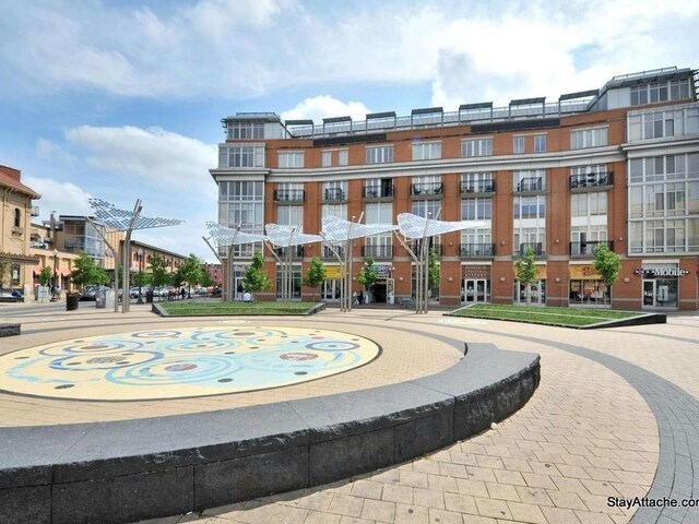 Building Photo - 1514 Newton St NW