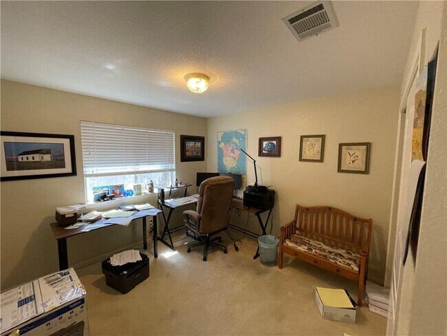 Building Photo - 10309 Broomflower Dr