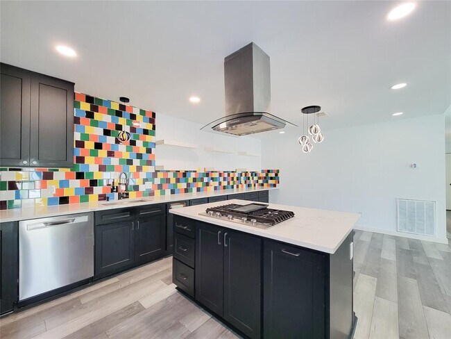 Building Photo - 13838 Walnut Hollow Ln