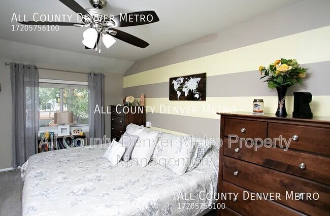 Building Photo - 9241 W 100th Cir