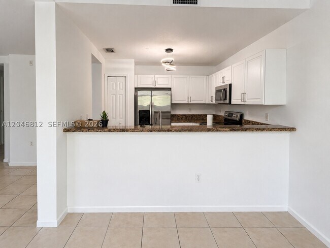 Building Photo - 11102 NW 83rd St