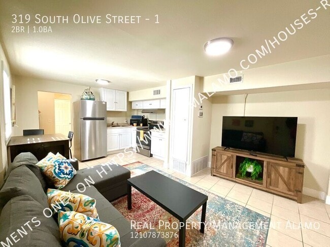 Building Photo - 319 S Olive St