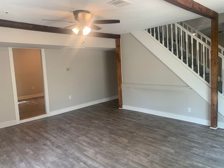 Building Photo - 14b Preble