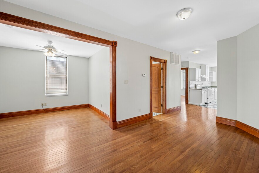 Building Photo - 3452 Humphrey St