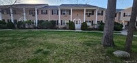 Building Photo - 276 Parkside Dr