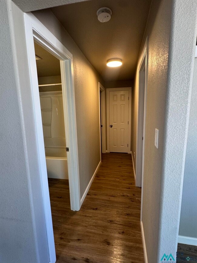 Building Photo - 911.5 Bullock Ct