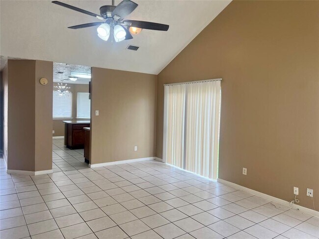 Building Photo - 7831 Redgate Cir
