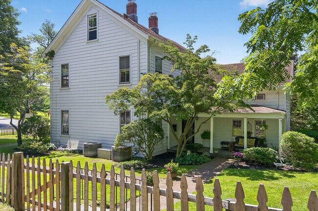 Building Photo - 4 Park View Terrace